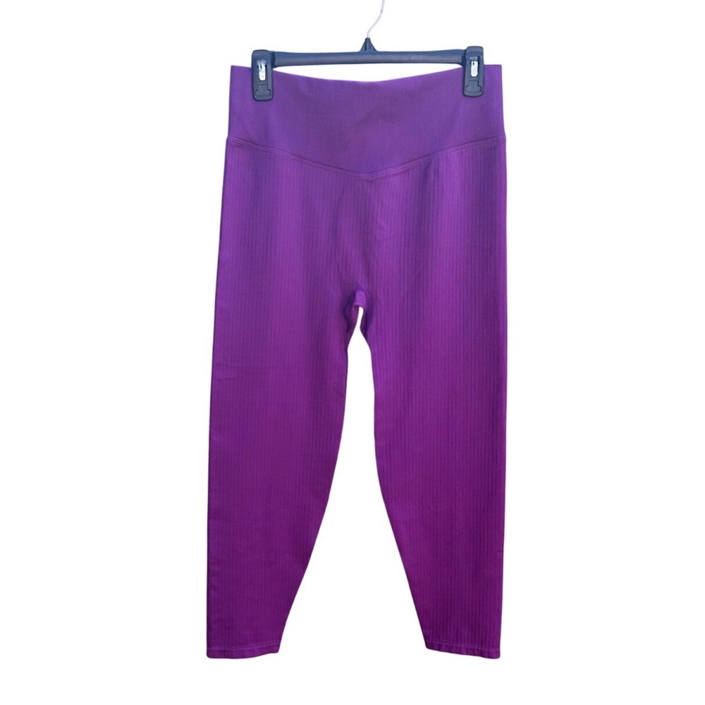 Pink Victoria's Secretโ Active High Waist 7/8 Tight Purple Ribbed Seamless XL